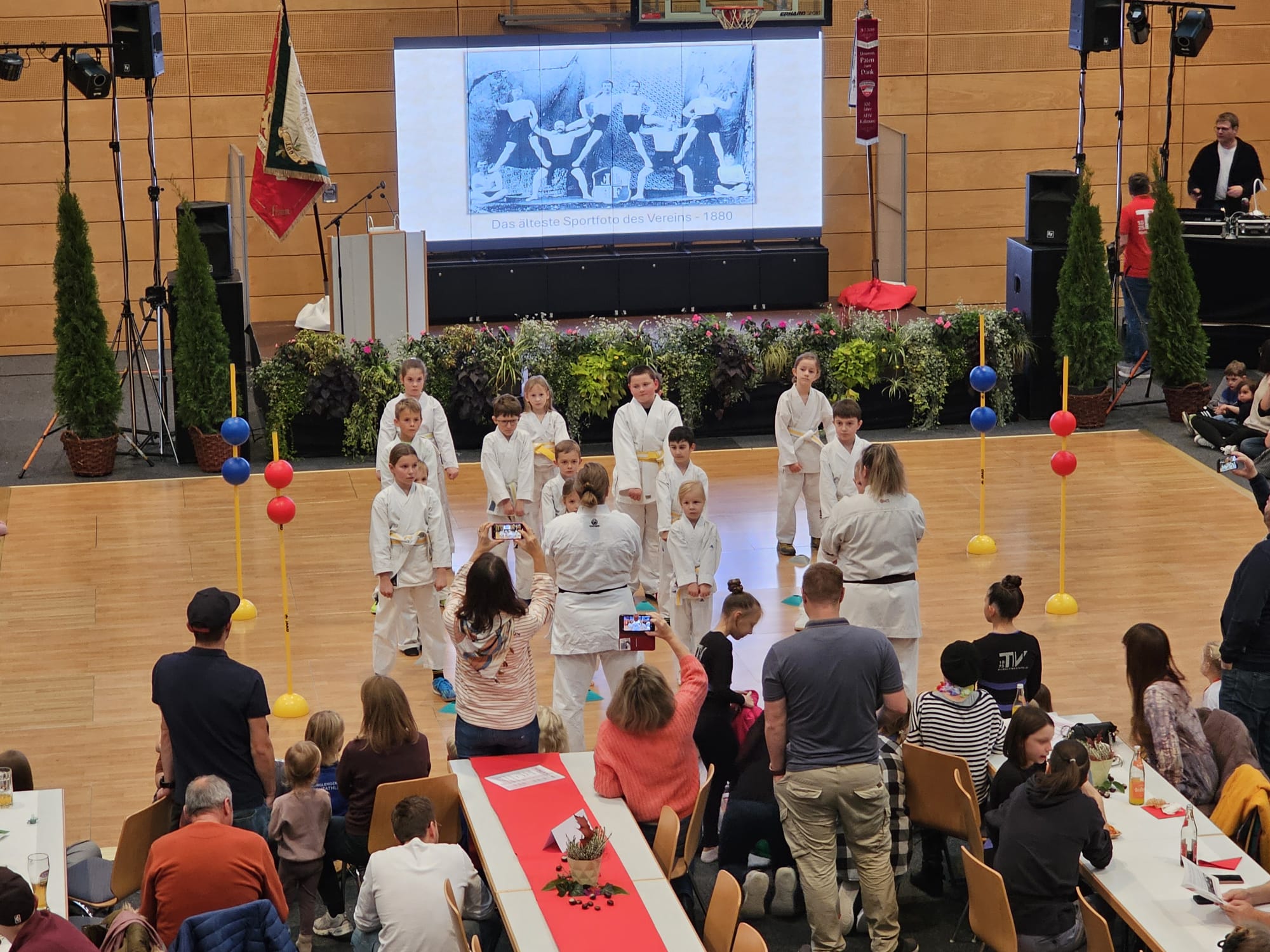 Vergrößerbares Bild